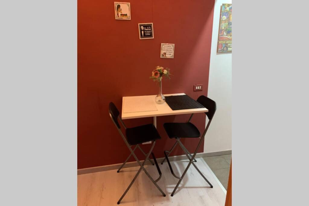 "Little Sicilian Home"-Room With A Private Bathroom & Kitchen -Fridge - And Shared A Beautiful Terrace On Hostel Taormina Center Exterior foto